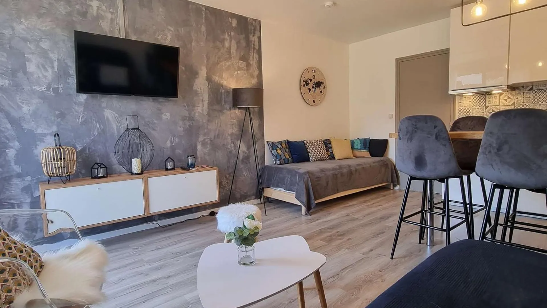 Studio Renove 4 Pers. Avec Wifi, Proche Pistes Et Commerces - Superdevoluy - Fr-1-525-276 Le Devoluy Apartment